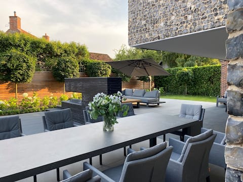 Mayflower-Luxury North Norfolk Retreat Sleeps 2-12