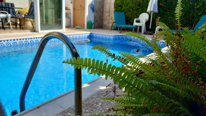 Sonce v popolnem prenočišču v Pissouriju – Hiše se oddaja v kraju Pissouri,  Limassol, Ciper - Airbnb