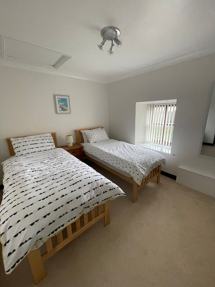 ห้องนอน 2 - เตียงคู่