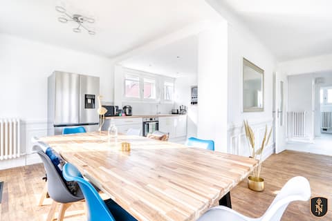 Large 6 bedroom house RENOVATED 2021