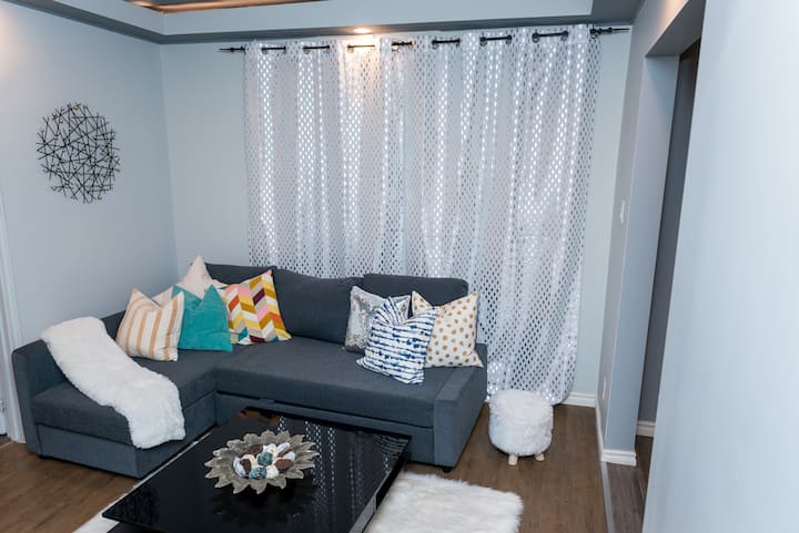 Charming 3 Bdrm House Near Hsc - Winnipeg