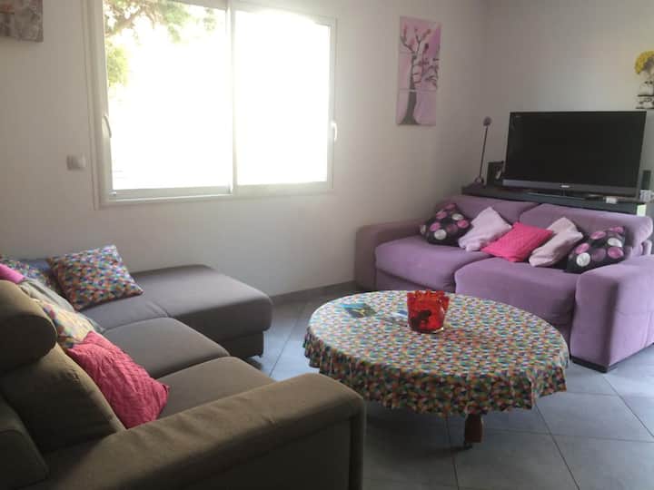 Villa  Entierement Climatisee, Proche Carqueiranne - Carqueiranne