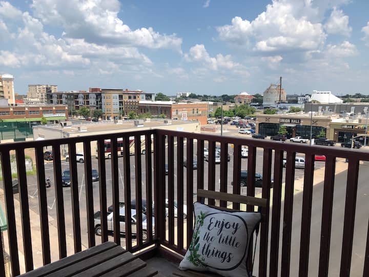 Waco Lofts Loft and Tiny House Rentals Airbnb