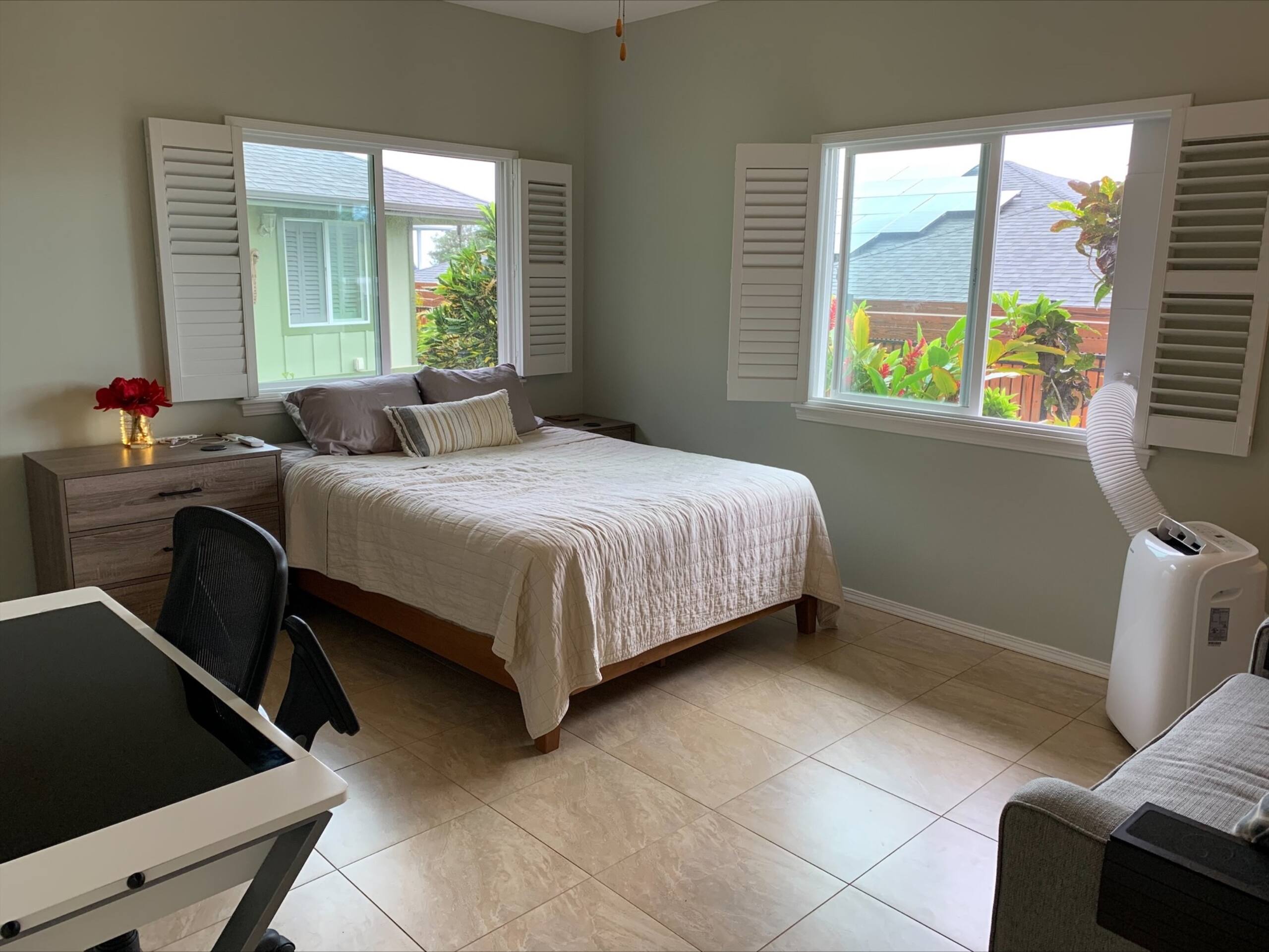 Home in Kailua-Kona · ★4.85 · 3 bedrooms · 4 beds · 2 private baths - Image 8