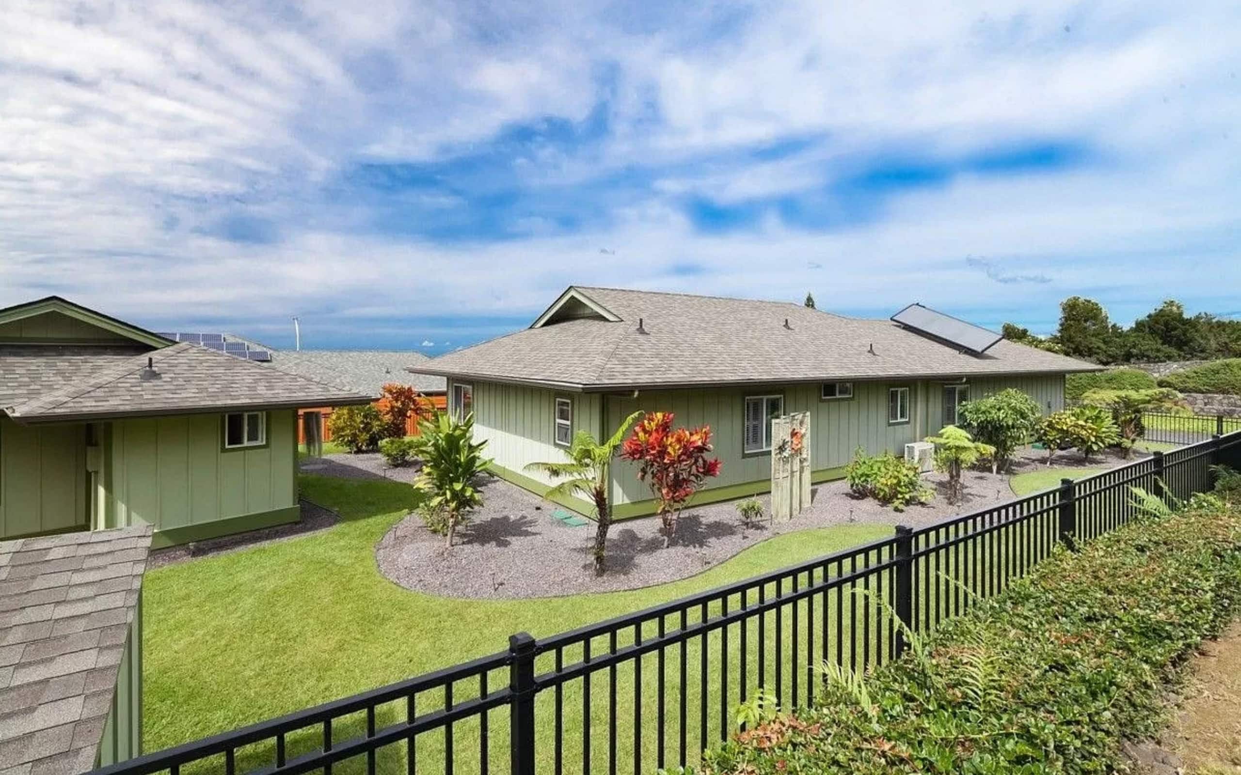 Home in Kailua-Kona · ★4.85 · 3 bedrooms · 4 beds · 2 private baths - Image 13