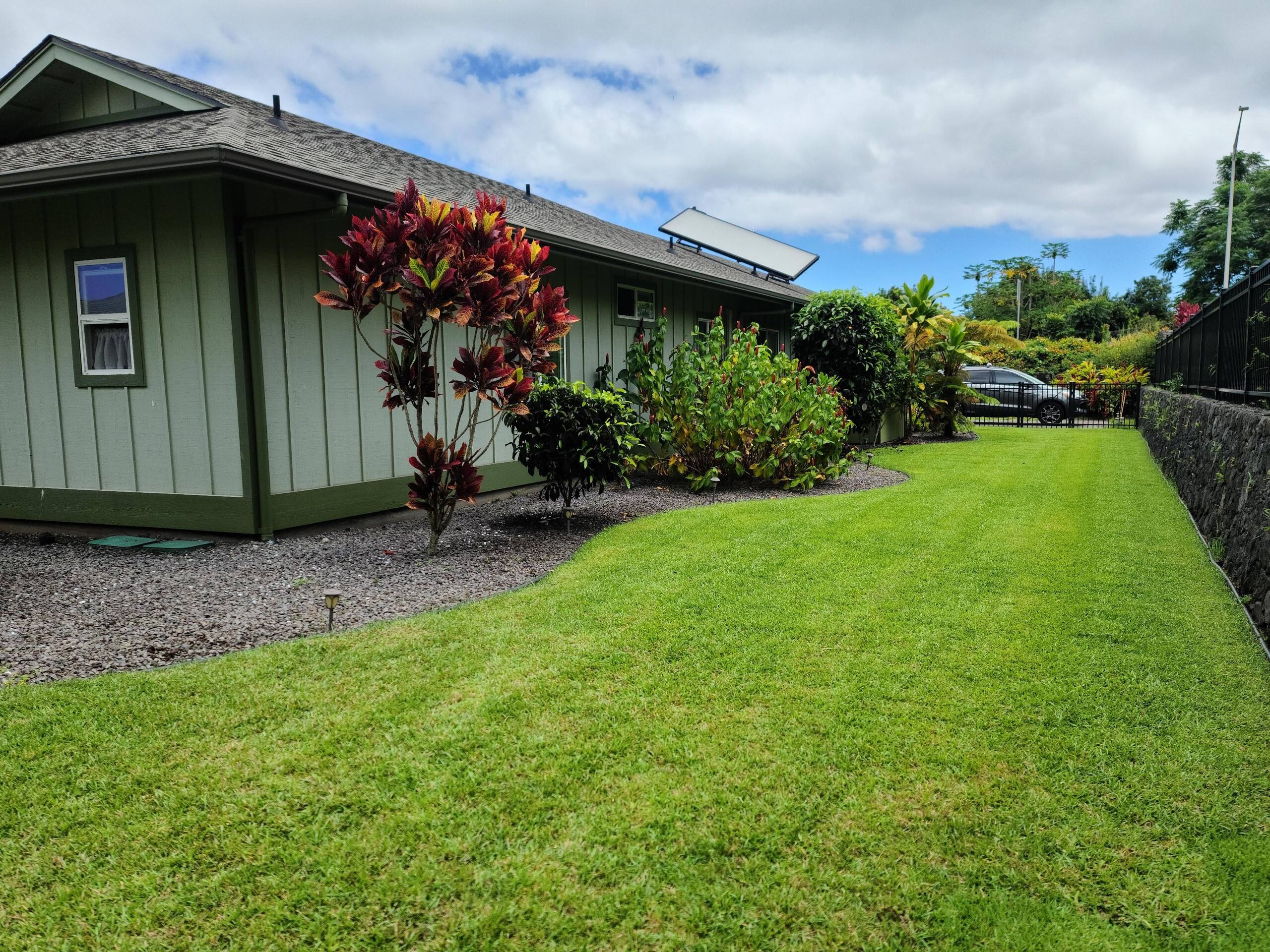 Home in Kailua-Kona · ★4.85 · 3 bedrooms · 4 beds · 2 private baths - Image 14