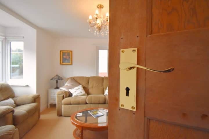 Sea-renity Sidmouth, Sleeps 6 - Sidmouth