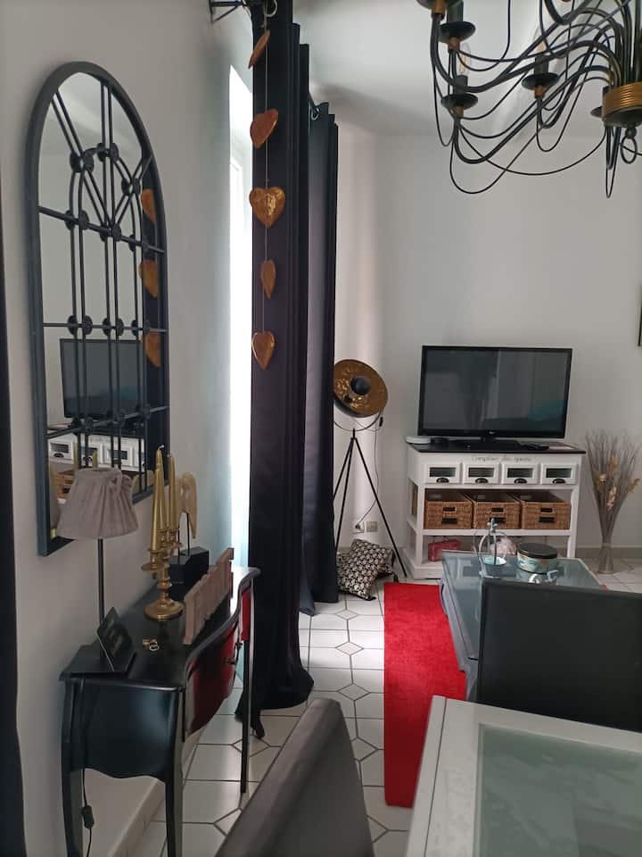 Sanary Magnifique Appartement Hyper Centre 50m2 - Sanary-sur-Mer
