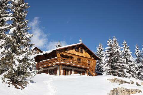Chalet in Montgenèvre, close to the slopes- 6/10 pers