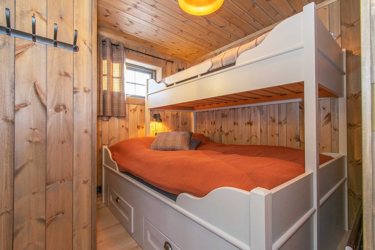 غرفة نوم بطابقين عائليين 150 درجة × 200