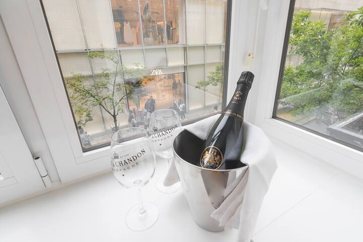 Concha City Center * FREE PARKING*A.C*Top location gallery image 3