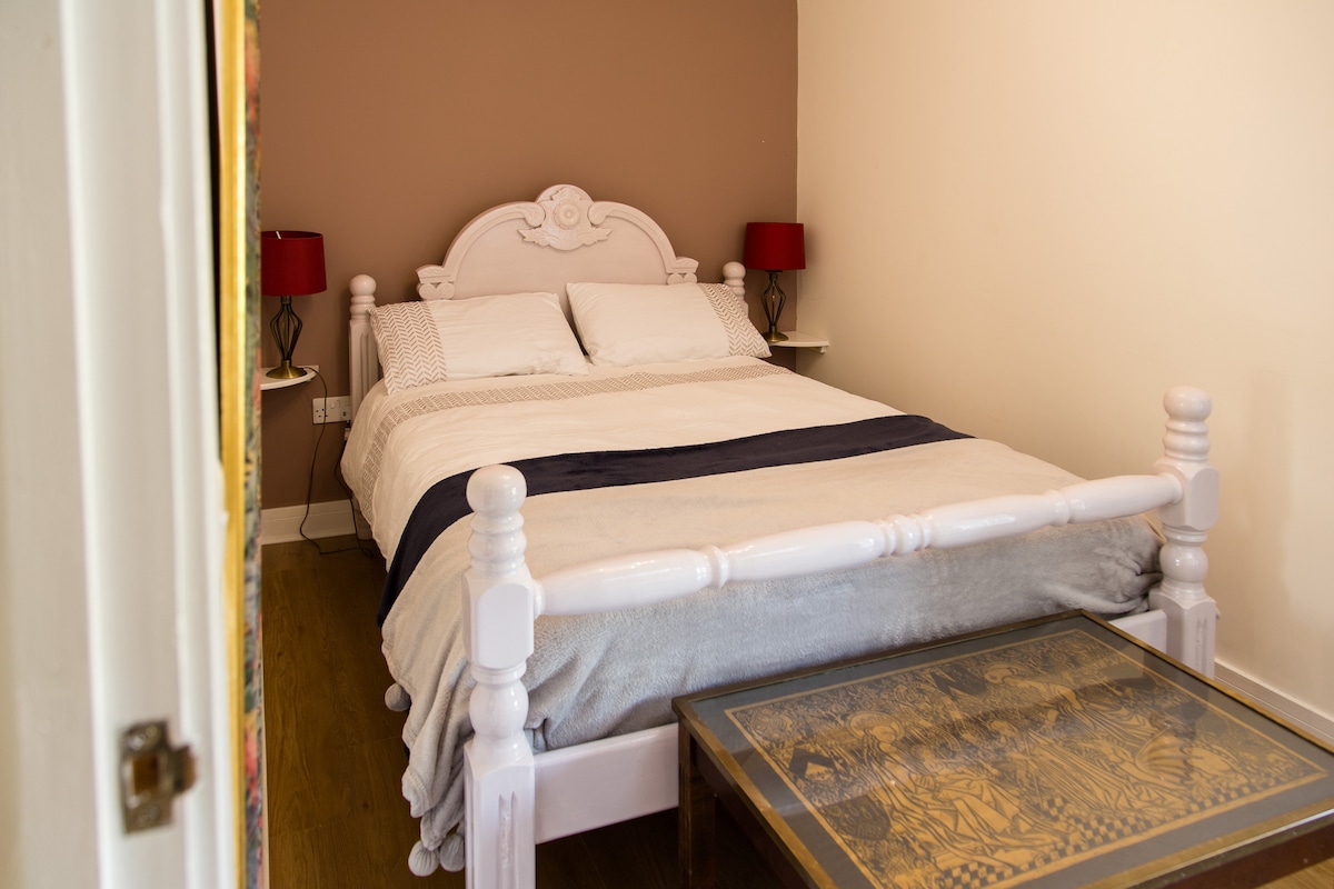 Zeer comfortabel tweepersoonsbed