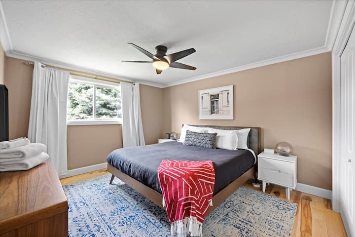 King bedroom
