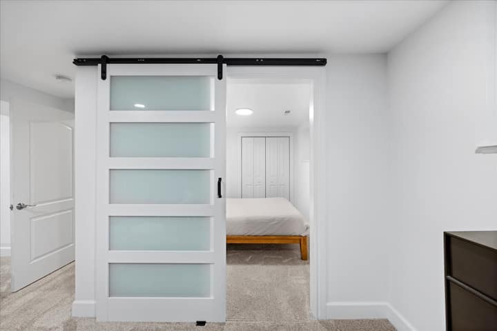 Second Queen bedroom