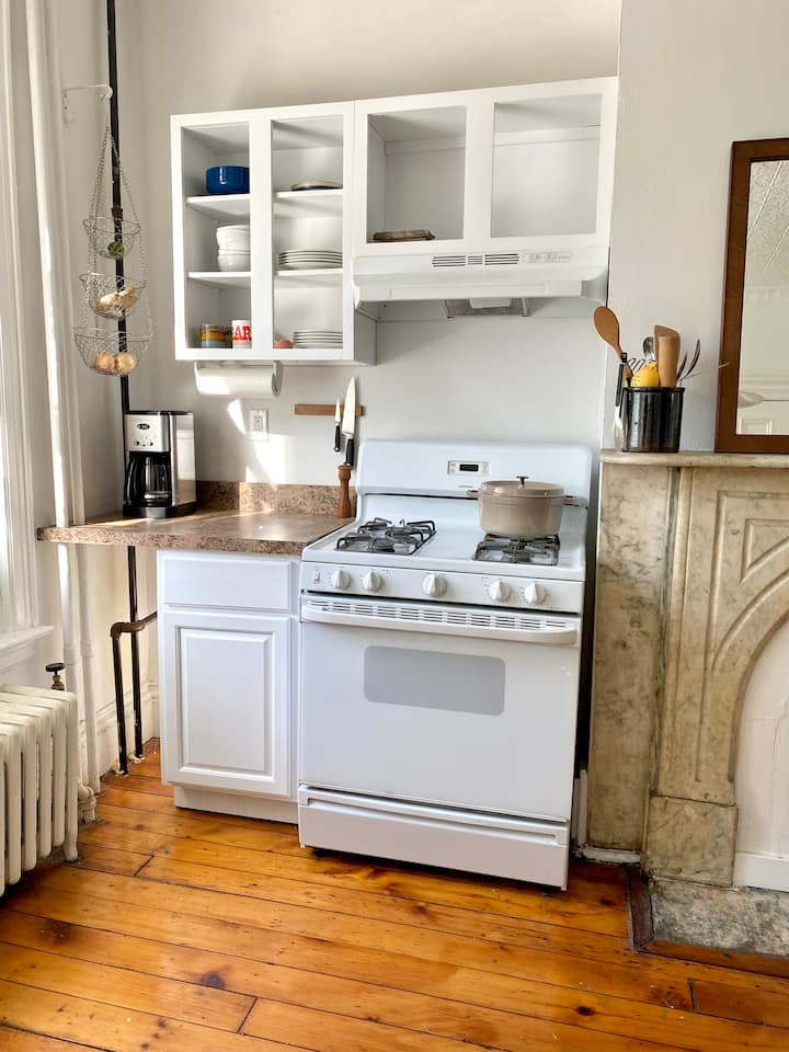 Spacious And Serene East Williamsburg Guest Suite - Brooklyn, NY
