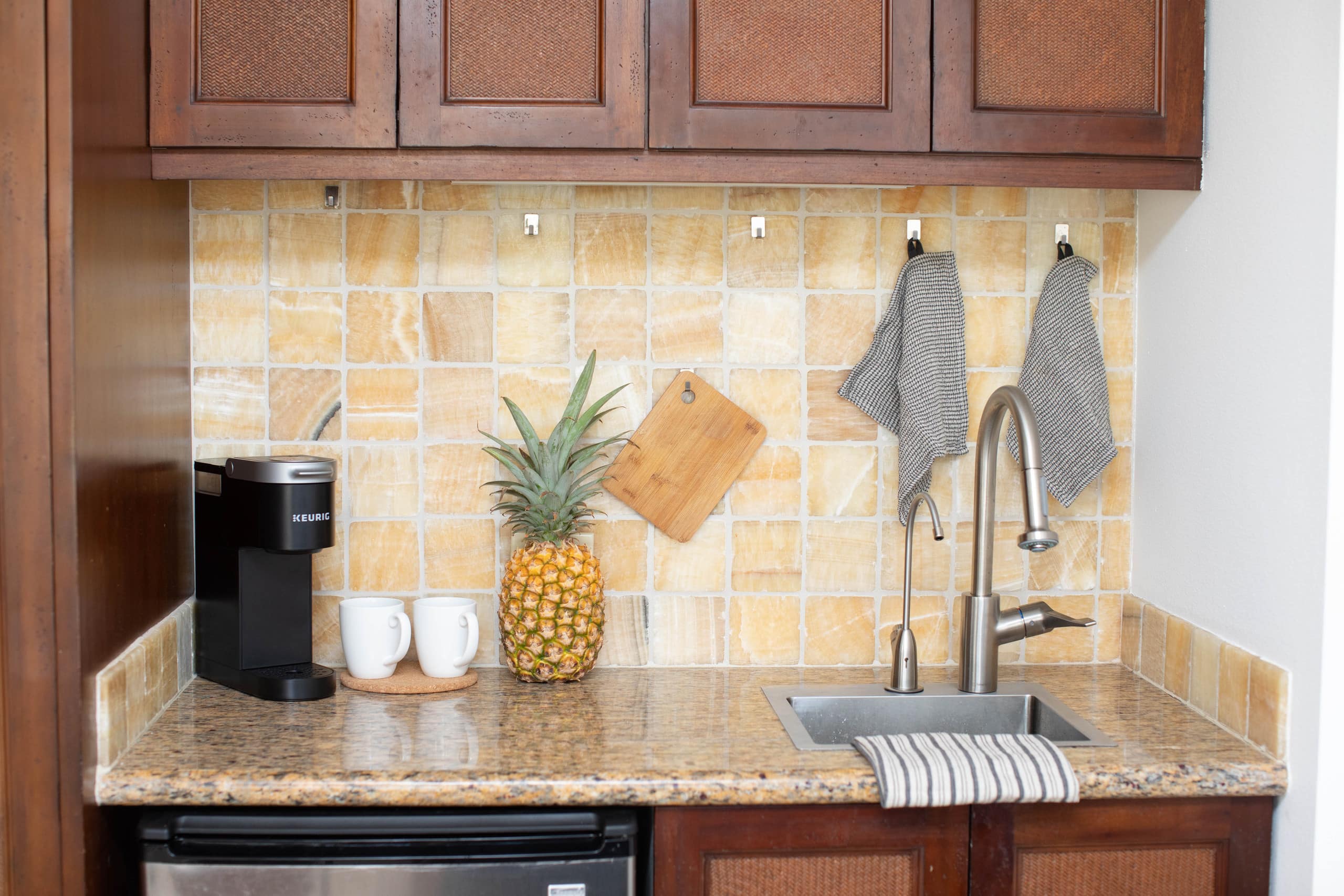Stylish Kauai Condo on the Beach - Photo 7