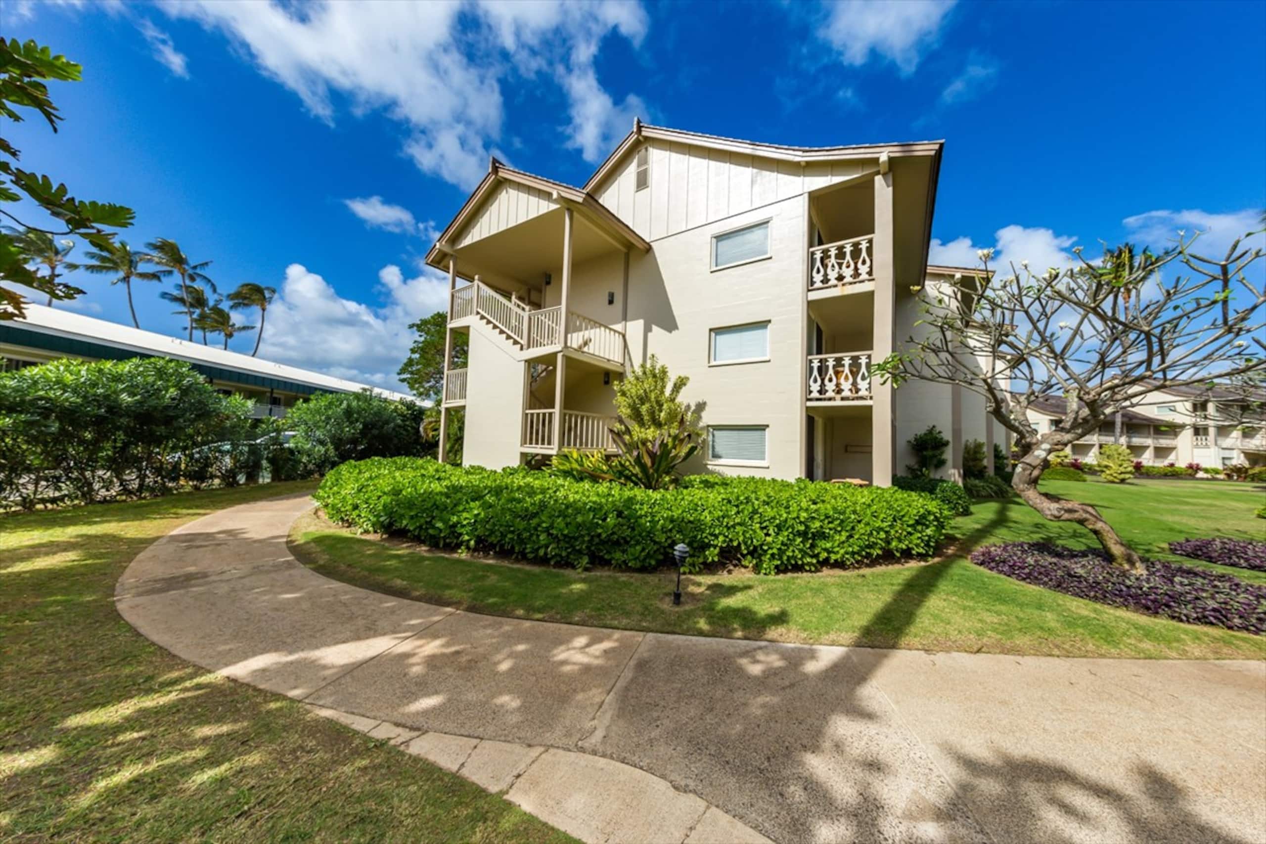 Stylish Kauai Condo on the Beach - Photo 28