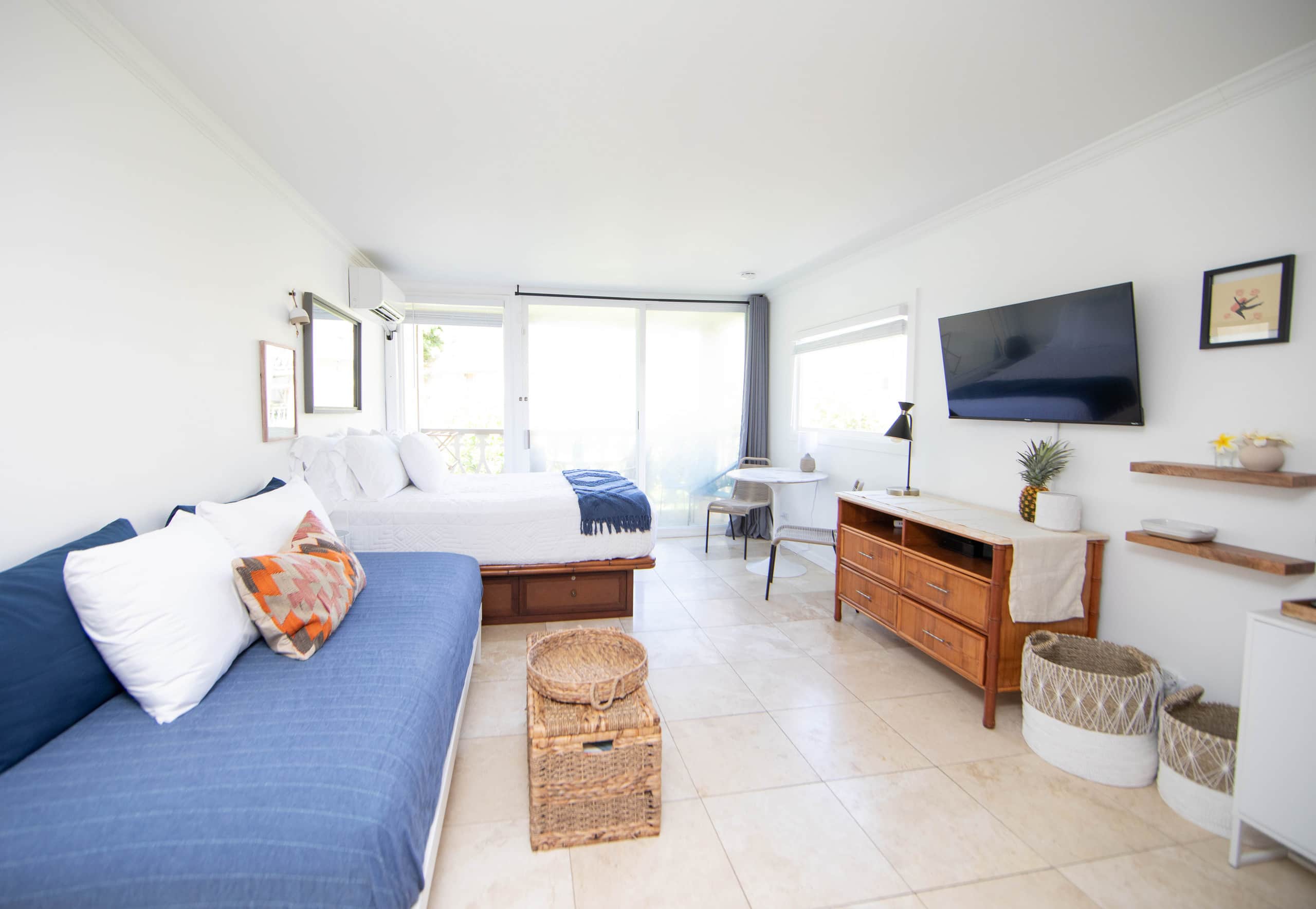 Stylish Kauai Condo on the Beach - Photo 11
