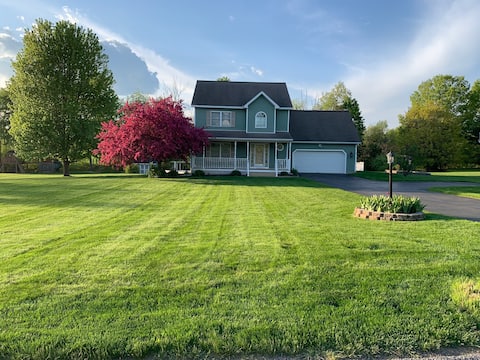 Private Family Friendly Home w/ Heated Pool