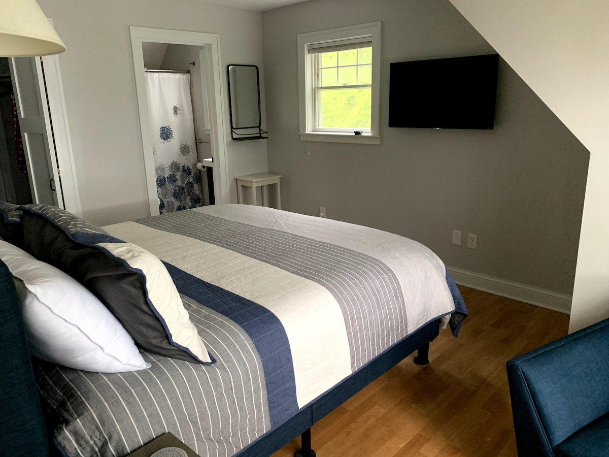 ที่นอนขนาดคิงไซส์ Lytton Comfort Plush