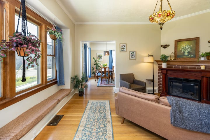 Family/pet Friendly Craftsman - Newberg, OR