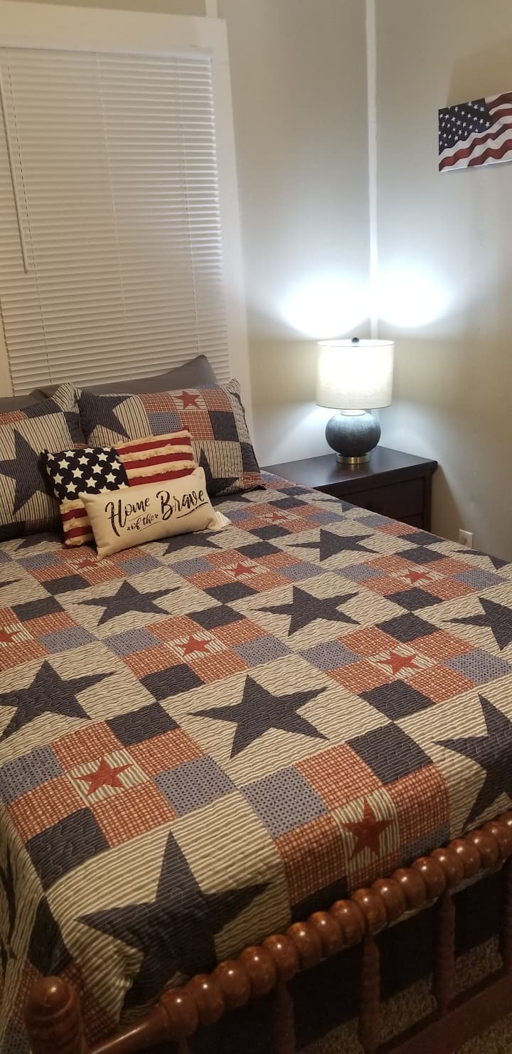 Легло в пълен размер