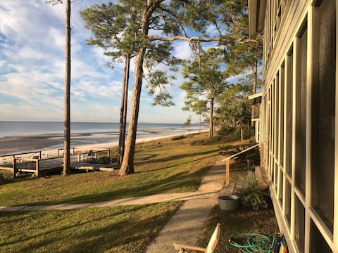 Stunning, Beach Front Sanctuary.