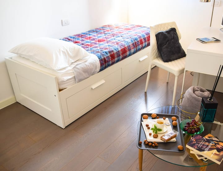 B&b Da Arturo. Camera Con Bagno Privato, Bologna - Bologna