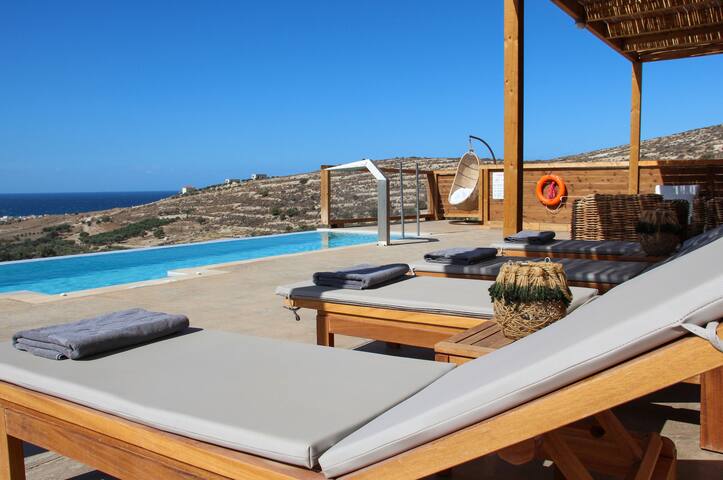 Relaxing holiday experience Phaestias Terra Villas