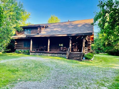 Bud's Paradise- A beautiful cabin in the woods!!!