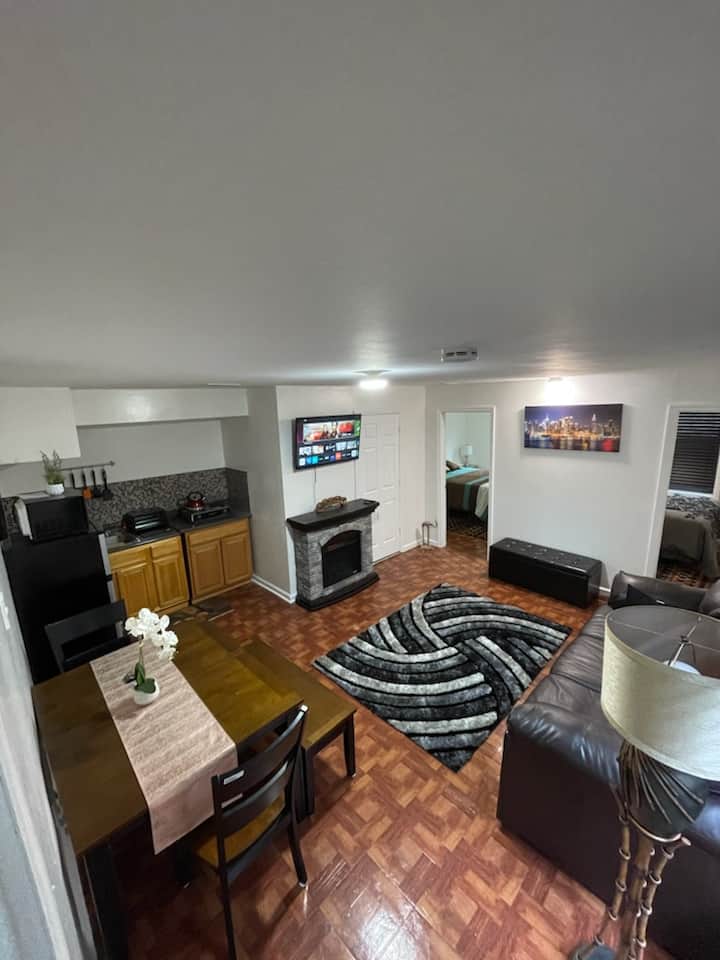 Awesome 2-bedroom Apt Less Than 30 Min To Nyc - Paterson, NJ