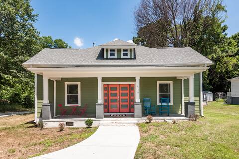 Charming Modern Farm House-5 min from Sport Center