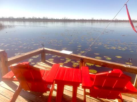The R & R Lake House on Lake Seminole