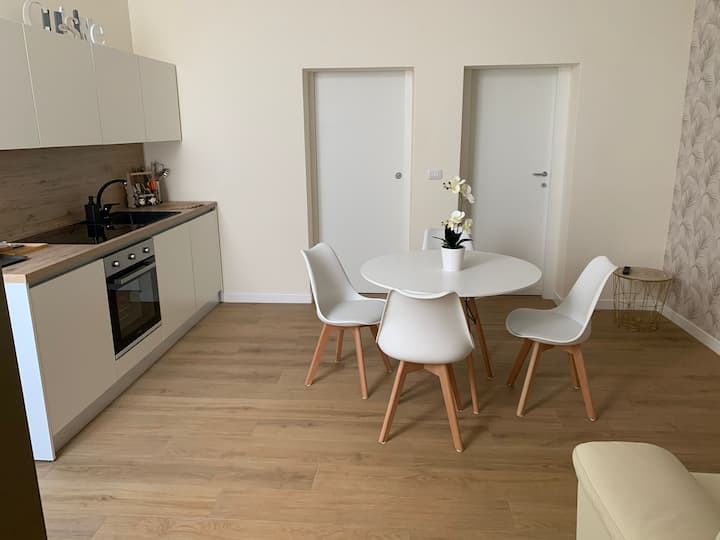 Luna&sole Oreste Apartments - Sole - Bari