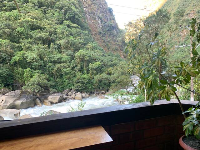 Private room with 1 bedrooms in Urubamba - Panorama B&B - TWIN - River view and balcony