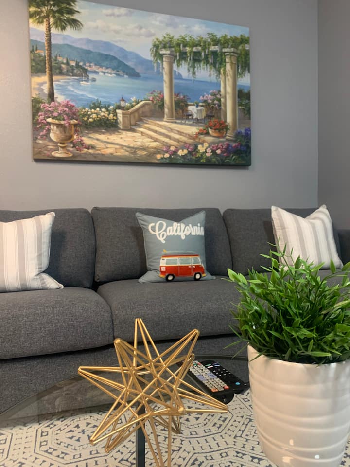 Beautiful Brand New Modern Guest Suite - Los Ángeles, CA