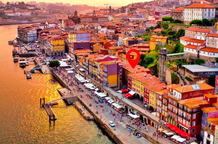 World Heritage Flat with River View gallery image 2