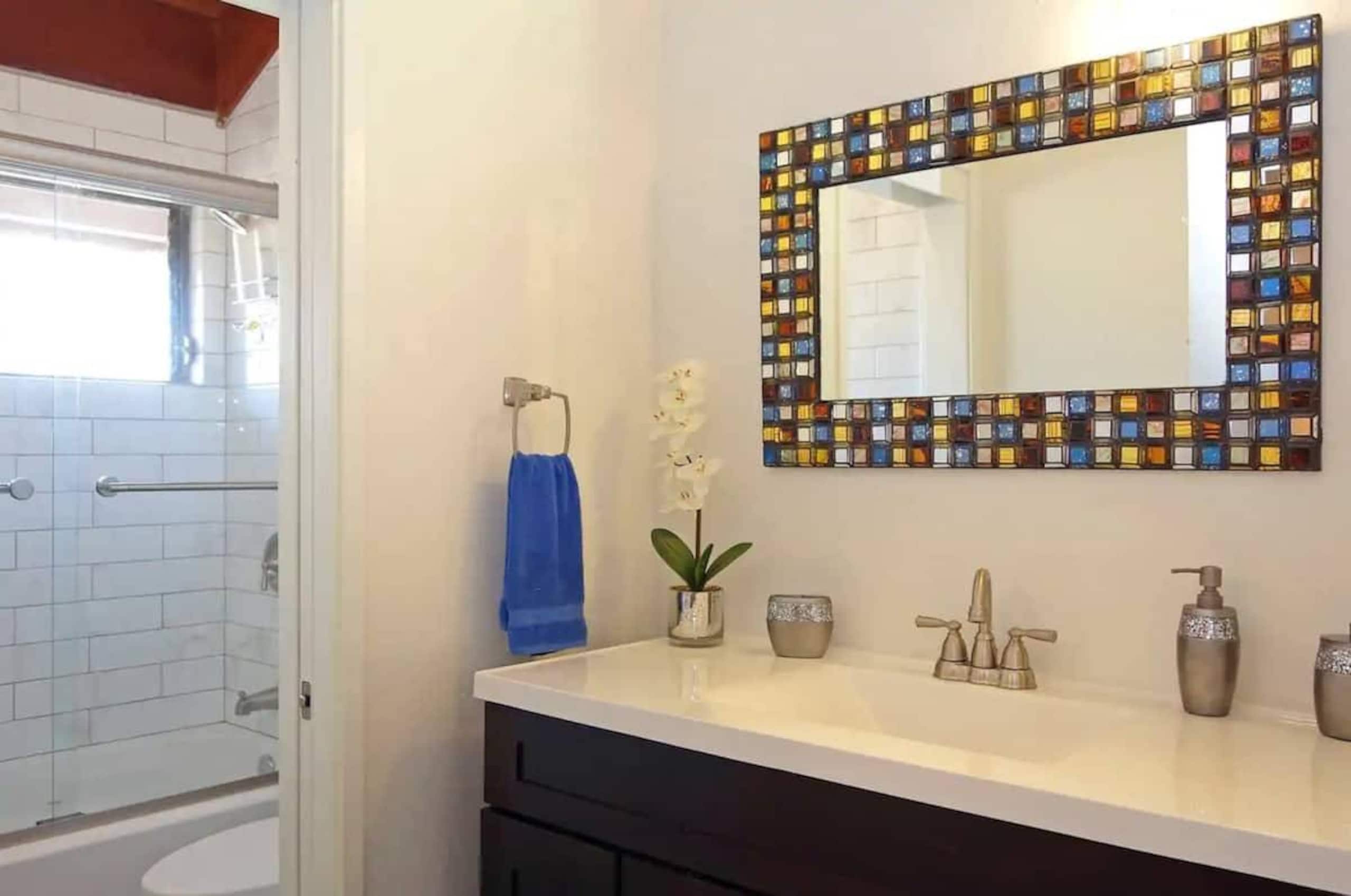 Condo in Kihei · ★4.96 · 2 bedrooms · 3 beds · 2 private baths - Image 10