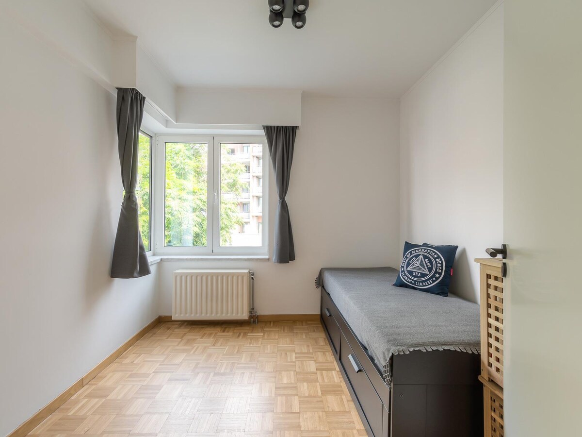 ไม่ว่าจะเป็นเตียงเดี่ยวหรือเตียงเดี่ยว 2 เตียง - ห้องนอนที่สองสามารถรองรับได้ 2 คนอย่างง่ายดาย