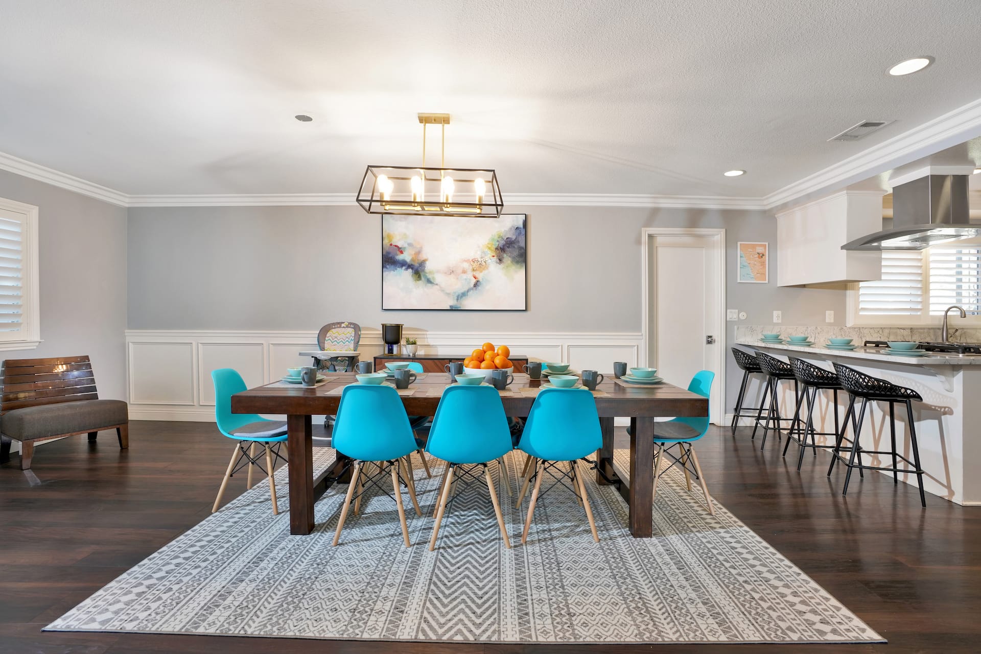 Orange Oasis 🍊- 10min to Disneyland 🎡Spacious Pool home — photo 2