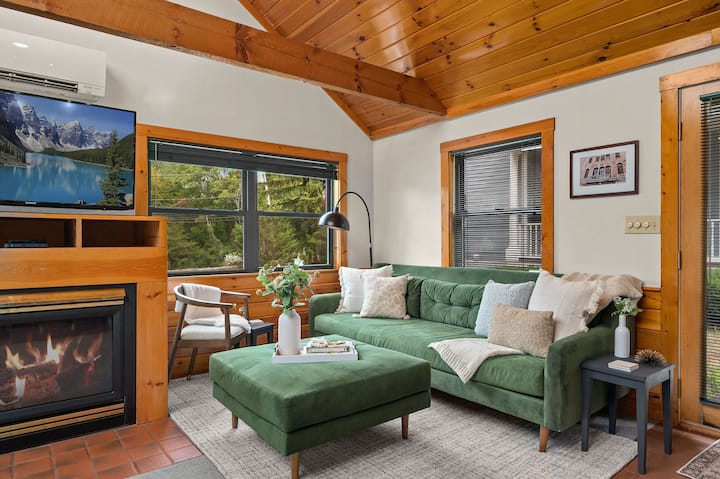 Winery Studio W/ Private Hot Tub & Wine Tasting - Massachusetts