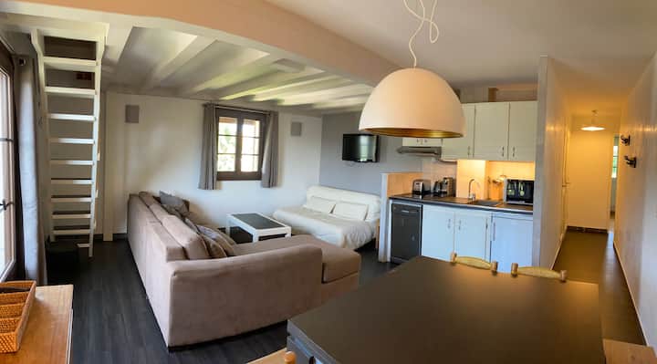 ห้องนั่งเล่นวิวพาโนรามา