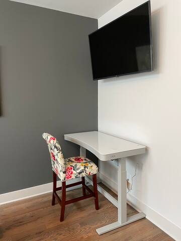 Home in the Middle of Vandy, Belmont & Music Row gallery image 5