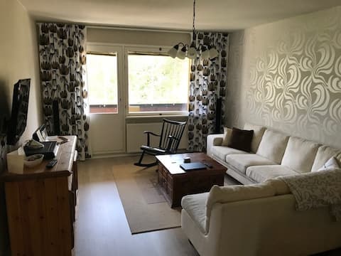 This is a neat 76 m2 triangle from a park-like area.