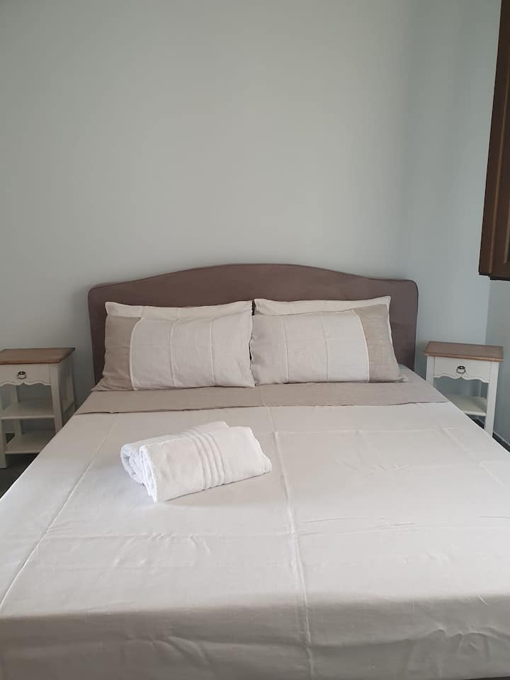 Dhomë gjumi 1