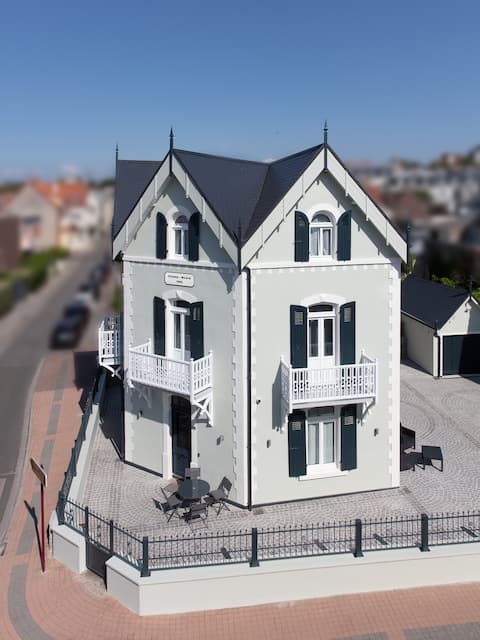 Airbnb performant: Villa Pierre-Marie**** Wimereusian charm... à Wimereux