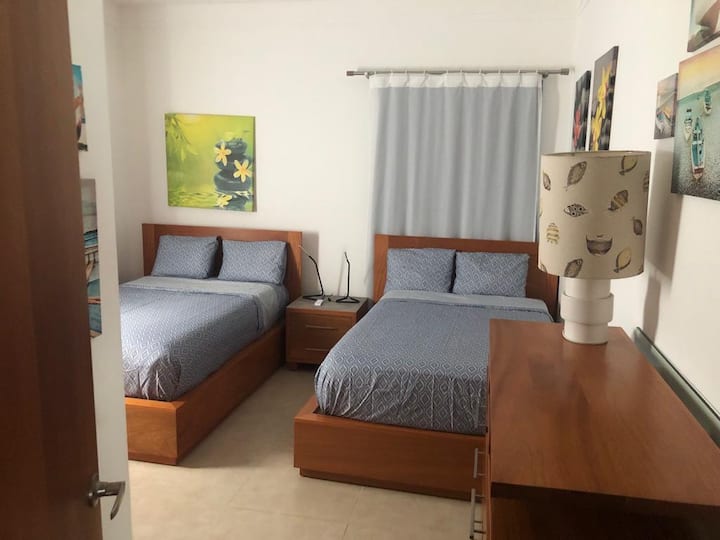 غرفة النوم 2