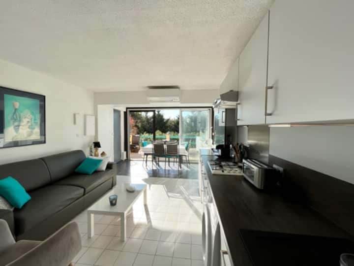 Superbe Appartement Avec Piscine /Tennis/pétanque - Agde