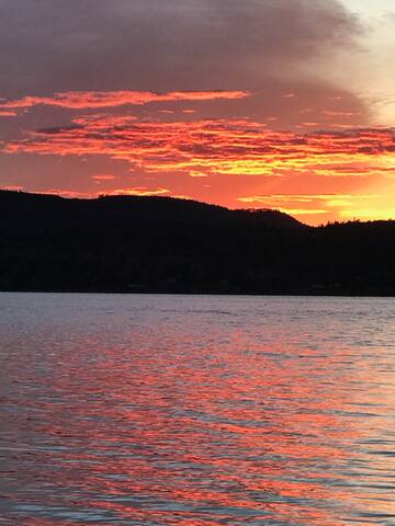 Private Haven on St. John River in Long Reach, NB gallery image 3