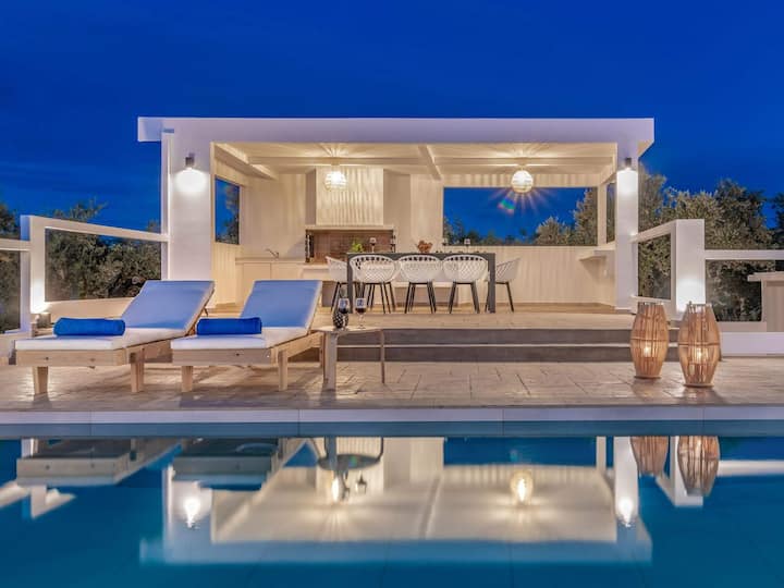 Greece Holiday Rentals & Homes Airbnb